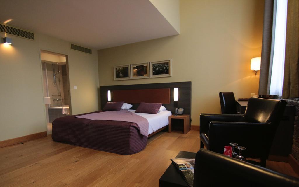Hotel Het Godshuis Sint-Laureins Zimmer foto